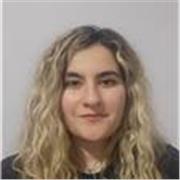 ¿Necesitas ayuda con alguna de tus clases? Soy Miriam, profesora particular de primaria, licenciada en Ciencias Políticas.