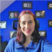 Professeur d'anglais native et diplômée donne cours particuliers EN LIGNE (tout niveau/tout âge)(10 ans d'expérience dans l'enseignement des langues)