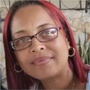 Tengo una formación técnica en Química, pero además me siento calificada para impartir conocimientos en otras áreas  