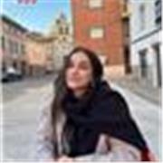 Profesora de inglés disponible para apoyo en la materia escolar como para ampliar el idioma hacia otros propositos