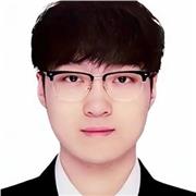 Übersetzer-Die Dokumente von Studenten oder Kollegen übersetzen