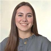 Profesora de repaso para niños de primaria , estoy estudiando el ciclo superior de infantil.