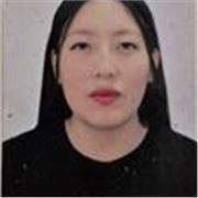 Profesora de matemática que imparte clases a todas las edades