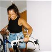 Soy una persona apasionada por enseñar y voy a dar clases a quienes quieran/lo necesiten adaptandolo a su nivel y necesidades.