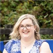 English tutor with experience teaching both adults and younger students who are learning English as a foreign language.