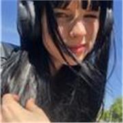 Jestem studentką, uwielbiam język angielski i chętnie dzielę się swoją wiedzą i umiejętnościami. Dostosowuję zajęcia pod ucznia