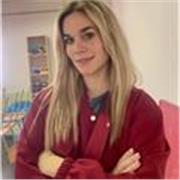 Profesional dedicada y apasionada por la enseñanza, con experiencia como tutora en diferentes cursos y àmbitos de E.Primaria.