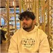 Experiences Maths tutor driven by good results and using techniques that students find easy