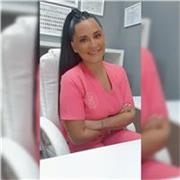 A todo el alumnado que tenga necesidad desde 1° de Primaria y sobre todas las materias