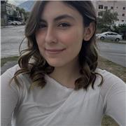 Estudiante de medicina con experiencia dando clases en bioquímica, biología, inglés, historia y español.