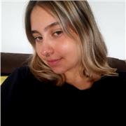 Clases para niños de primaria, principalmente en inglés. Estoy certificada con un B2 en el marco europeo. Igualmente podría enseñal cualquier materia que se vea en este rango de edad. Con familiares profesores, conocimiento y ganas de transmitirlo
