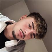 Cerchi qualcuno di giovane dinamico e che non ti faccia pesare i compiti per la scuola?Ottimooo,mi hai trovato allora💪