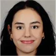 Me defino como una persona trabajadora y discplinada, me encuentro disponible para dar clases este verano