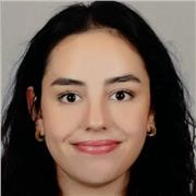 Me defino como una persona trabajadora y discplinada, me encuentro disponible para dar clases este verano