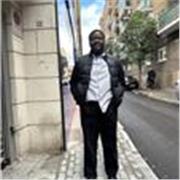 I’m going to be teaching english in here in Madrid. As a native speaker i am more than qualified for this role