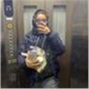 Besoin d’un prof particulier? 
À votre dispo pour trouver les bons mots 