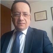 Profesor en Economía y Consultor Empresarial en finanzas
