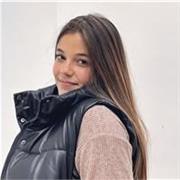 Profesora de francés, simpática y con ganas de enseñar