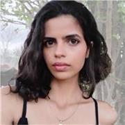 Professora particular de português e literatura para aulas online com experiência com adolescentes do Ensino Fundamental e Médio