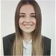 Estudiante del doble grado en Primaria e Infantil, menciones PT y AL, con excelente expediente y experiencia