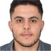 Professeur de mathématiques qualifié, je propose un accompagnement sérieux et structuré, adapté au niveau de chaque élève.