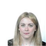 Graduada en Infantil y Primaria con conocimientos de inglés y alemán da clades de apoyo
