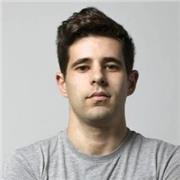 Informatico Professionista impartisce lezioni sull'utilizzo del personal computer, partendo dalle basi fino alle funzioni avanzate