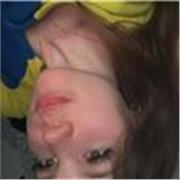 Friendly English tutor helping beginners and intermediate learners 
