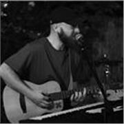 Offro lezioni di chitarra base e teoria musicale per chi è alle prime armi e vuole entrare nel mondo della musica