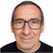 Profesor Jubilado de Matemática, dicta clases para jóvenes de Escuelas Secundarias