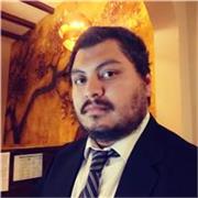 Madrelingua spagnolo, offre lezioni di spagnolo, italiano per stranieri, e materie umanistiche