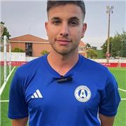 Maestro licenciado en Educación Primaria y Educación Infantil, ofrece clases particulares de cualquier materia de Primaria y la ESO