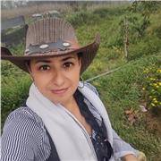 Soy una persona multifacetica, co. Mucho carisma y tengo mucha paciencia para enseñar a los niños