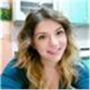 Studentessa madrelingua impartisce lezioni di italiano a studenti e stranieri che hanno necessità di migliorare le proprie conoscenze ed avere un lessico più forbito
