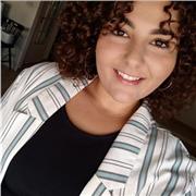 Insegnate di inglese e francese laureata in lingue e traduzione