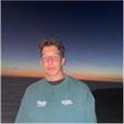 Monitor de natación con muchos años de experiencia en este deporte, me gusta enseñar y dar consejos a la gente.