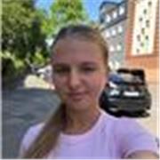Ich gebe die Nachhilfe im Fach Englisch bis zu der 8. Klasse Gymnasium