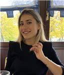 Studentessa universitaria laureata in statistica, economia e finanza