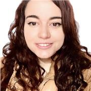 Soy una persona con mucha empatía, paciencia y con ganas de enseñar todo lo que sé.