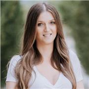 Offro lezioni excel per livello base e intermedio, lavoro anni con excel e conosco tutte le principali formule, macro escluse