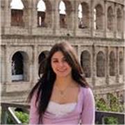 Studentessa dell'università di lingue offre ripetizioni di inglese ai bambini e ai ragazzi fino al quinto superiore