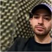 Clases de guitarra enfocadas en el regional mexicano, ritmos 2/4, 3/4 y 6/8, función de las escalas y requintos. Clases prácticas