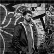 I’m a music producer, DJ, and tutor with over 15 years of experience and a Master’s degree in Music Production. 