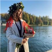 Laureata in Lingue e Culture per il Turismo offre ripetizioni di Inglese, Spagnolo, Francese e Italiano per ragazze e ragazzi che necessitano di un aiuto nell’apprendimento concreto della materia. Disponibilità ad ampliare l’approfondimento dello studio