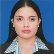 Me defino como una docente creativa, atenta y responsable.  Brindo mis clases a niños de preescolar y primaria