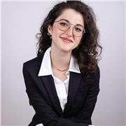 Ex docente d’inglese e francese, con 3 anni d’esperienza a scuola e 8 come tutor privata per ragazzi e adulti. Lezioni da A1 a C2.