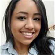 Soy profesora de inglés con experiencia trabajando con estudiantes de todas las edades. Ofrezco apoyo en tareas y tutorías.