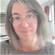 Je donne des cours de français maths anglais principalement mais aussi les autres matières si nécessaire, jusqu'à la 3ème inclus. 