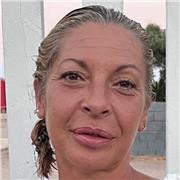 Profesora de francés, licenciada en filología románica y 25 años de experiencia.