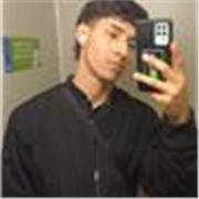 Responsable, paciente y claro; doy clases a niños y adolescentes. Actualmente me encuentro estudiando criminología en la UA.